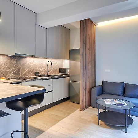 City-Center Apartment In Vibrant Monastiraki, 아테네 외부 사진