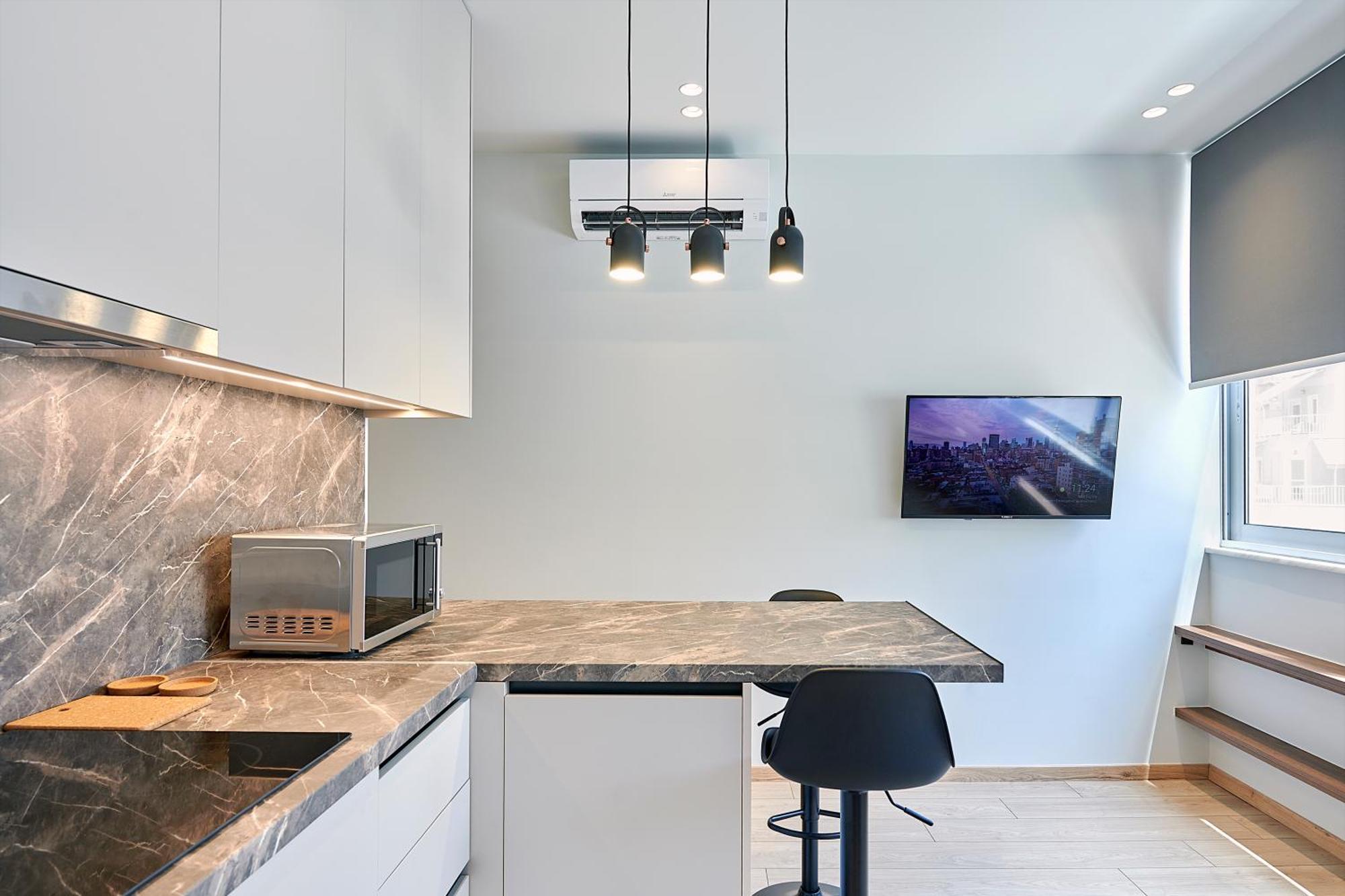 City-Center Apartment In Vibrant Monastiraki, 아테네 외부 사진