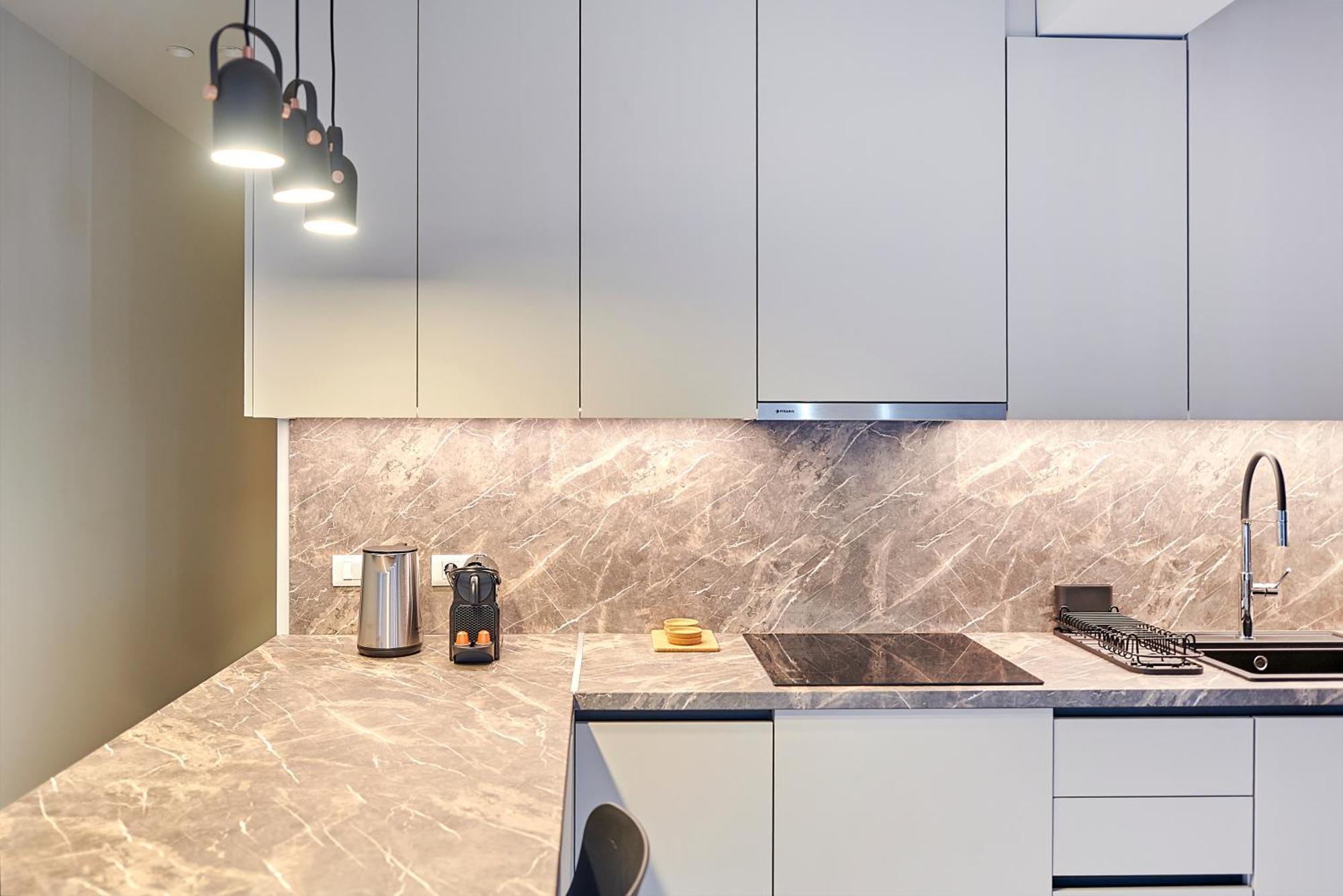 City-Center Apartment In Vibrant Monastiraki, 아테네 외부 사진